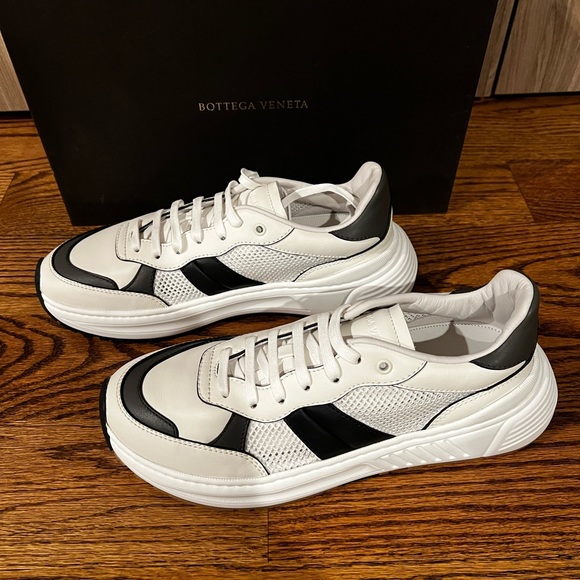 Bottega Veneta Speedster Sneakers - Picture 9 of 12